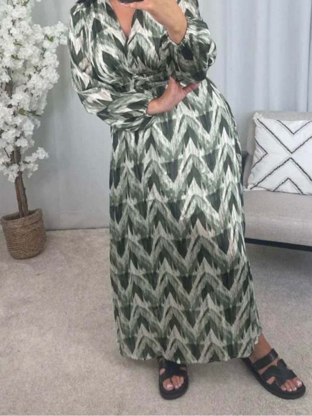 Women’s Green Chevron Maxi Dress